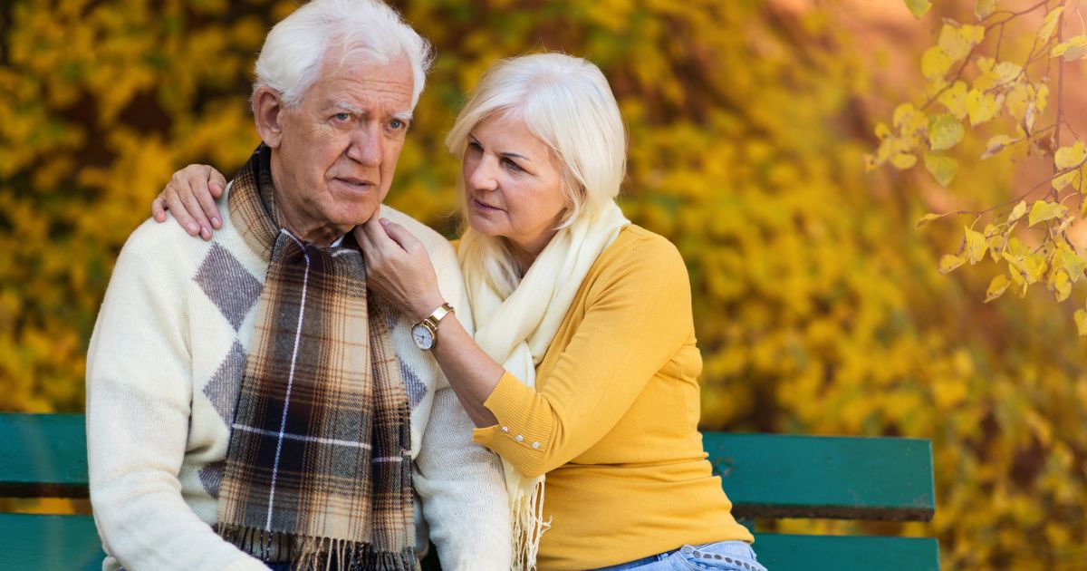 Early Warning Signs of Dementia